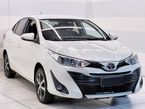 Toyota Yaris Sedán 1.5 16V FLEX SEDAN XS MULTIDRIVE