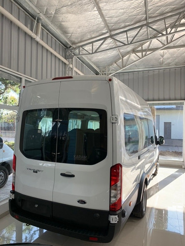 Imagen 5 de 15 de Ford Transit 0km Minibus 17+1