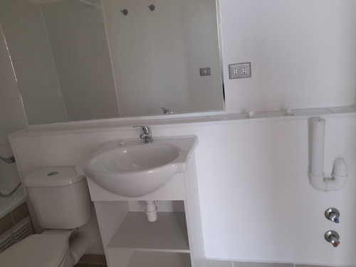 Arriendo Departamento 2 Dormitorios M.rodriguez 140 Concep