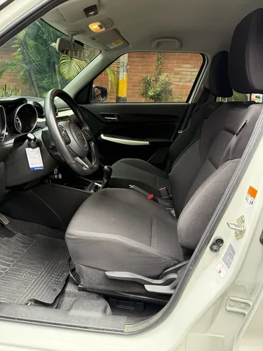 Suzuki Swift 1.2 Hybrid Mt