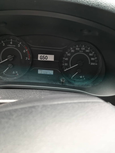 Imagen 12 de 12 de Toyota Hilux 2.7