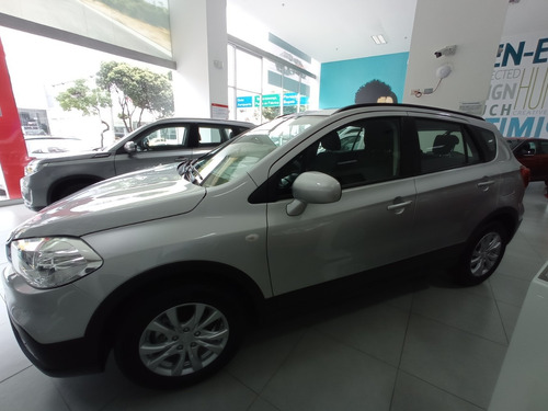 Nueva Suzuki Scross