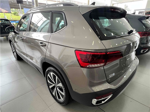 Volkswagen Taos 1.4 250 TSI TOTAL FLEX HIGHLINE AUTOMÁTICO