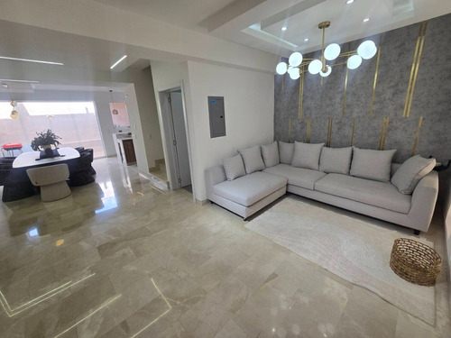 Townhouse En Venta En Mañongo - Wc