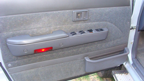 Toyota Hilux SRV 4X4