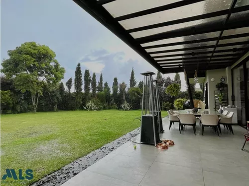 Casa En Venta, Alto De Las Palmas. Bellaterra.(mls#249400)
