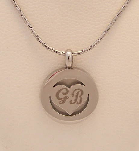 Imagen 4 de 6 de Dije Corazon Cubic Acero Quirurgico 18mm + Grabado Personali