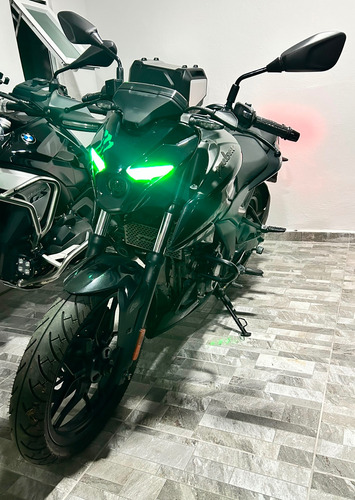 Pulsar N250 Bajaj