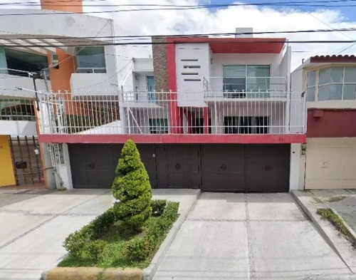 Estupenda Casa A La Venta En Ciudad Satelite, Gran Oportunidad En Remate Bancario. No Creditos 