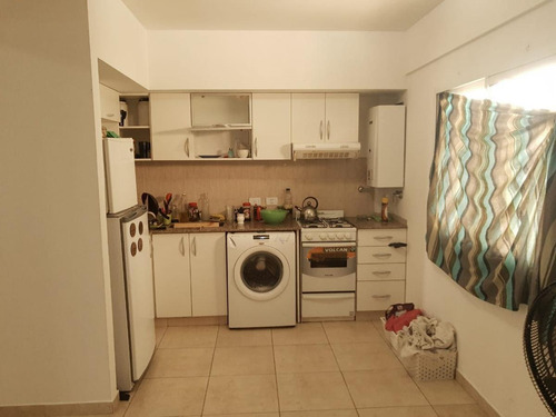 Imagen 5 de 10 de Departamento En Venta, Bernardo De Irigoyen 231 2°b, Belén De Escobar