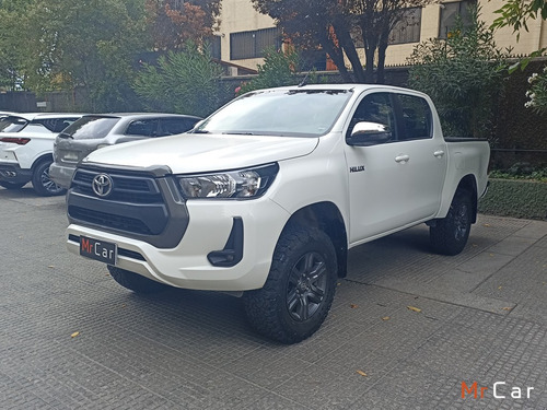 Toyota Hilux Sr 4x2