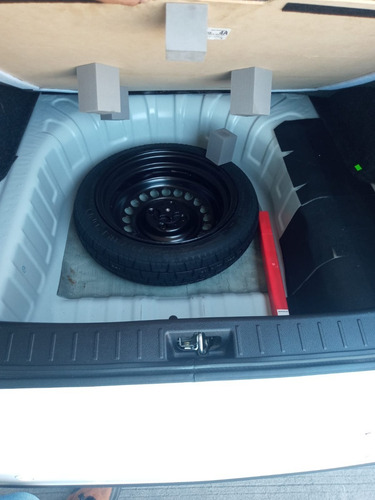 Imagen 3 de 15 de Nissan Versa Sense Mt