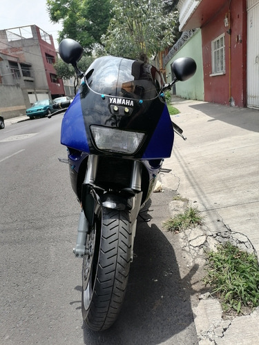 Imagen 3 de 6 de Yamaha Fzr 1000 Génesis,