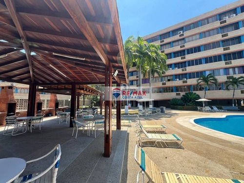  Se Vende Acogedor Apartamento En Conjunto Punta Brava Con Excelente Ubicación Por Su Cercanica Al Casco Central De Tucacas.