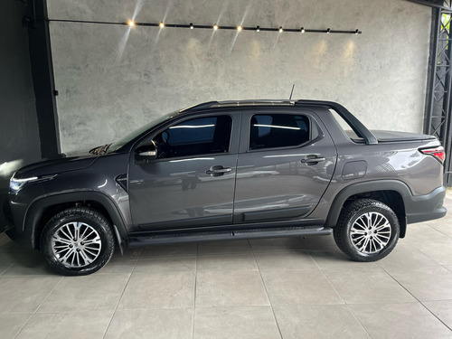 Fiat Strada 1.3 Ranch Cab. Dupla 16v Flex Aut. 4p