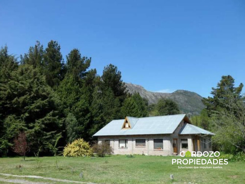 Casa + 4 Deptos + Monoambiente Sobre 1 Hectárea. Lago Puelo, Chubut.
