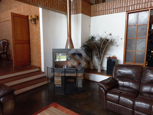 Parcela En Venta, Seis Dormitorios,los Laureles, Limache