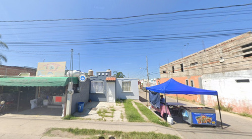 Casa En Venta Tlajomulco, Jalisco. Recuperación Bancaria Laab1
