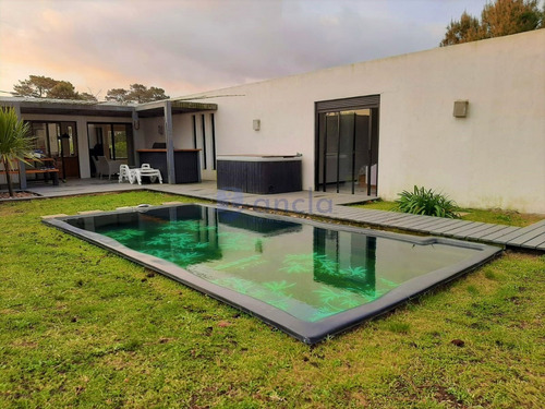 Punta Del Este, Zona Tio Tom - Ref: 1066