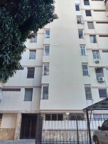 Apartamento Callejón Prebol  Res La Trinidad. Fv