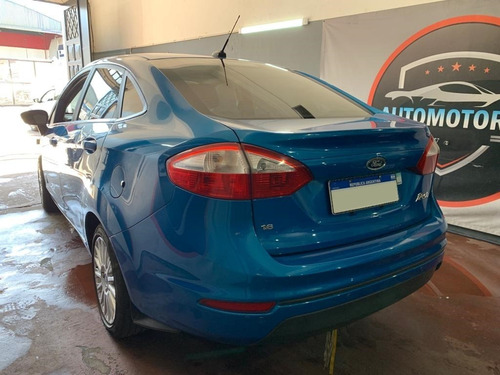 Imagen 12 de 15 de Ford Fiesta 1.6 Se Plus 2016 - Chocado -
