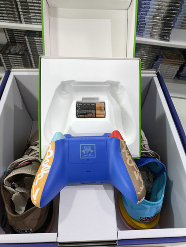 Nike Lebron 18 Low Wile Vs Roadrunner Spacejam Xbox Controle (Usado)