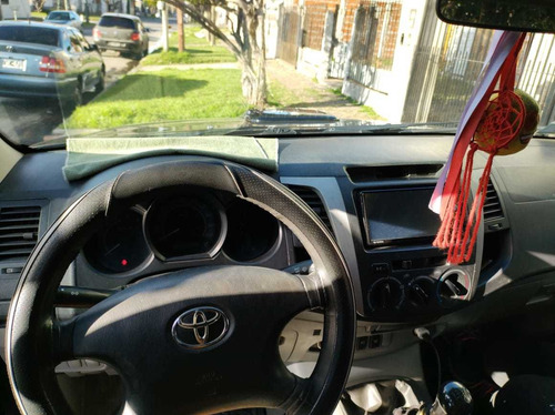 Imagen 5 de 11 de Toyota Hilux Sr. Doble Cabina 4x2
