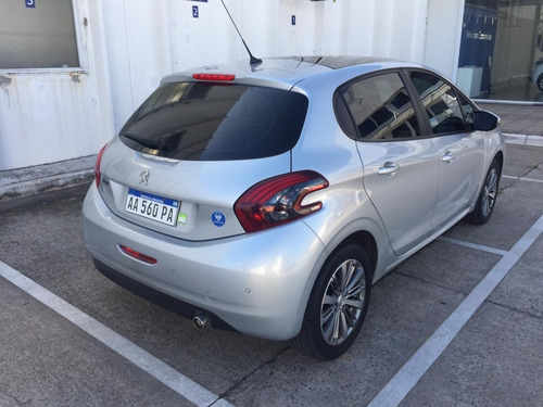 Peugeot 208 Allure 1.6l