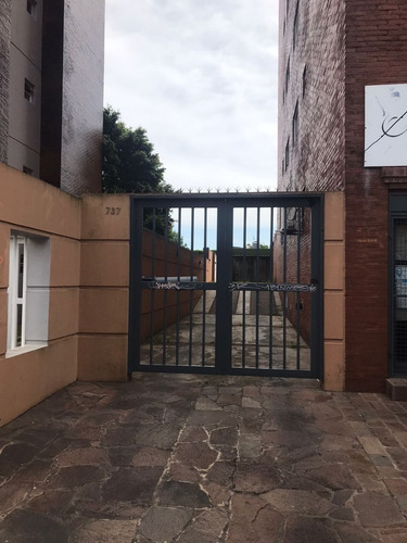Imagen 2 de 3 de Cocheras En Venta