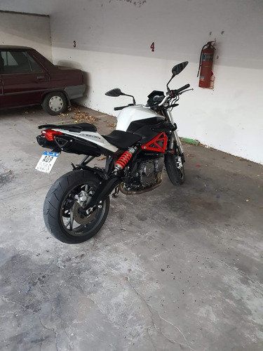 Benelli Tnt 600
