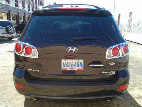 Imagen 5 de 15 de Hyundai Santa Fe - Automática