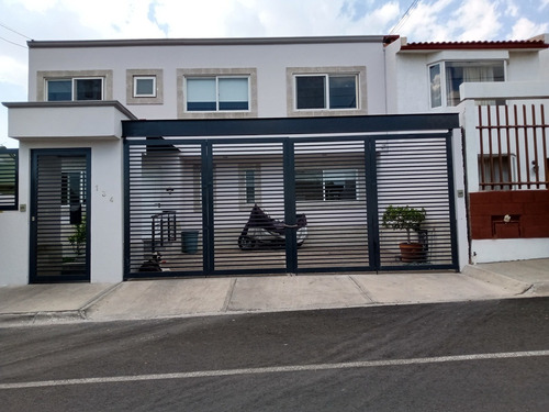 Imagen 1 de 9 de Casa En Venta Privada Juriquilla