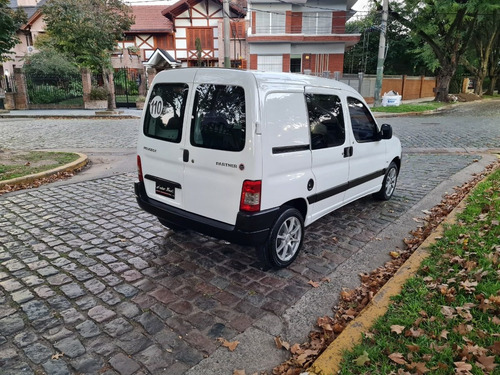 Peugeot Partner 1.6hdi Confort 1plc Furgon 5asc 2011