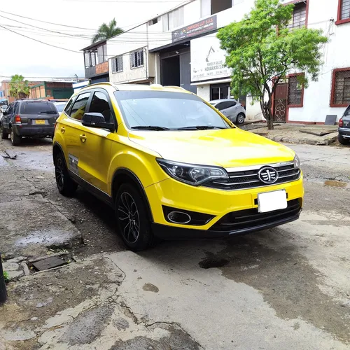 Taxi Faw R7 Modelo 2018