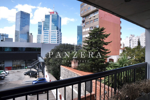 Venta Moderno Apartamento 2 Dormitorios Y 2 Baños En Pocitos Nuevo Con Garage