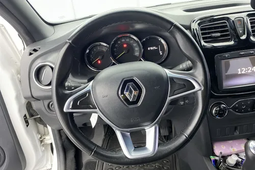 Renault Logan 1.6 Intens Mt