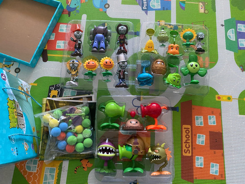 Jugetes Planta Vz Zombis (Usado)