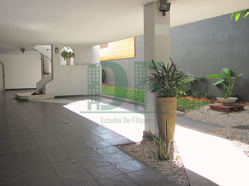 Casa En Venta Av. B. Márquez Al 900 (san Isidro)