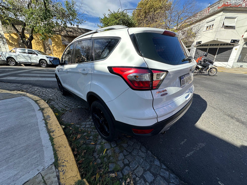 Ford Kuga 2.0 Titanium At Awd
