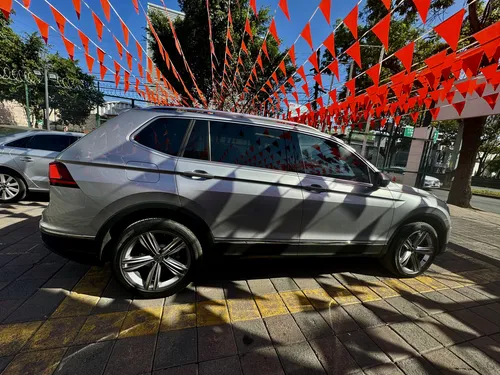 Volkswagen Tiguan 2.0 Highline At