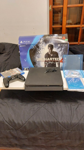 Playstation 4 Slim, Impecable Efabricastado + Accesorios De 