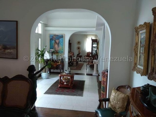 Imagen 8 de 28 de Mayerling Gonzalez Bm Vende Casa Lagunita Country Club Mls #23-4328