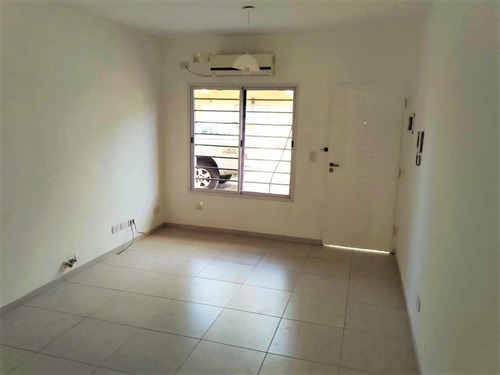 Imagen 4 de 15 de Venta Muñiz Ph 2 Amb. Espacio Guardacoche