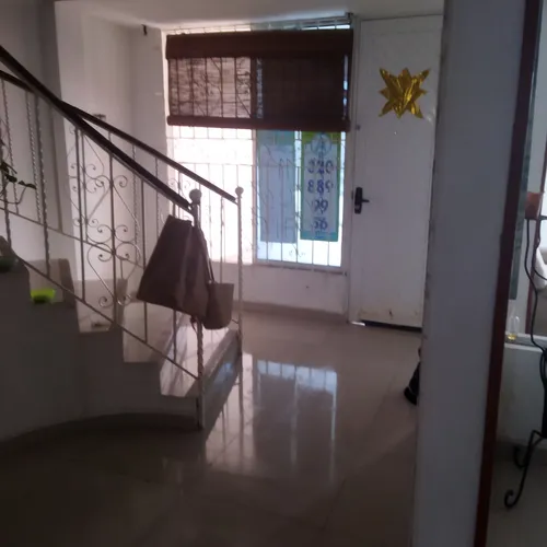 Casa Grande Y Moderna