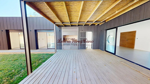 Venta Casa 3 Dormitorios En El Golf, Punta Del Este