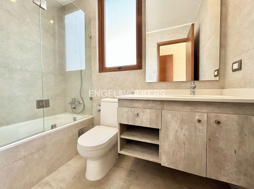 Espectacular Casa Moderna 6 Dorm., Sector Algarrobal