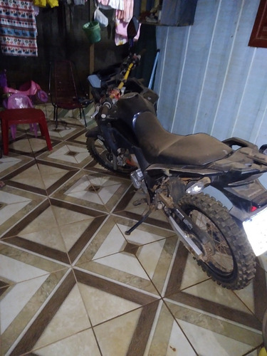 Imagem 3 de 3 de Honda Convencional