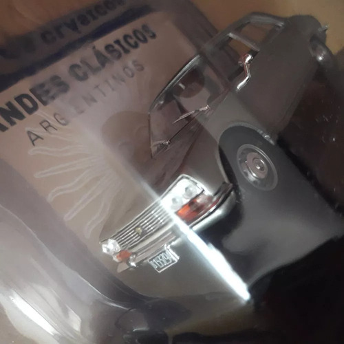 Peugeot 504 1969 1:43 Faros Redondos Auto A Escala Diecast