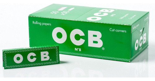 Ocb No. 8 de seda verde cortada en esquinas, expositor con 50 unidades