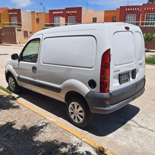 Renault Kangoo 1.6 Aa Mt